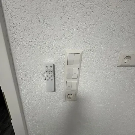 Appartement Luxus - 1 Direkt Im Zentrum, 200m Vom Schloss Und Marktplatz - 24h Check-in - Terrasse - Klima - Wlan - Waschmaschine Ludwigsbourg