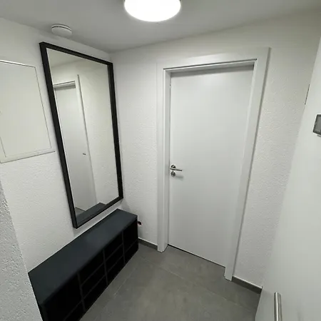 Luxus - 1 Direkt Im Zentrum, 200m Vom Schloss Und Marktplatz - 24h Check-in - Terrasse - Klima - Wlan - Waschmaschine Appartement Ludwigsbourg
