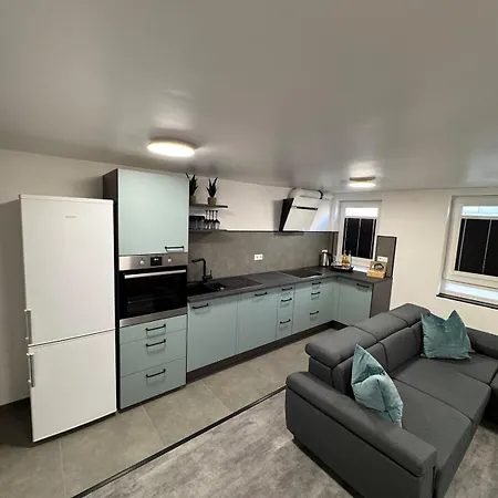 Luxus - 1 Direkt Im Zentrum, 200m Vom Schloss Und Marktplatz - 24h Check-in - Terrasse - Klima - Wlan - Waschmaschine * Ludwigsbourg